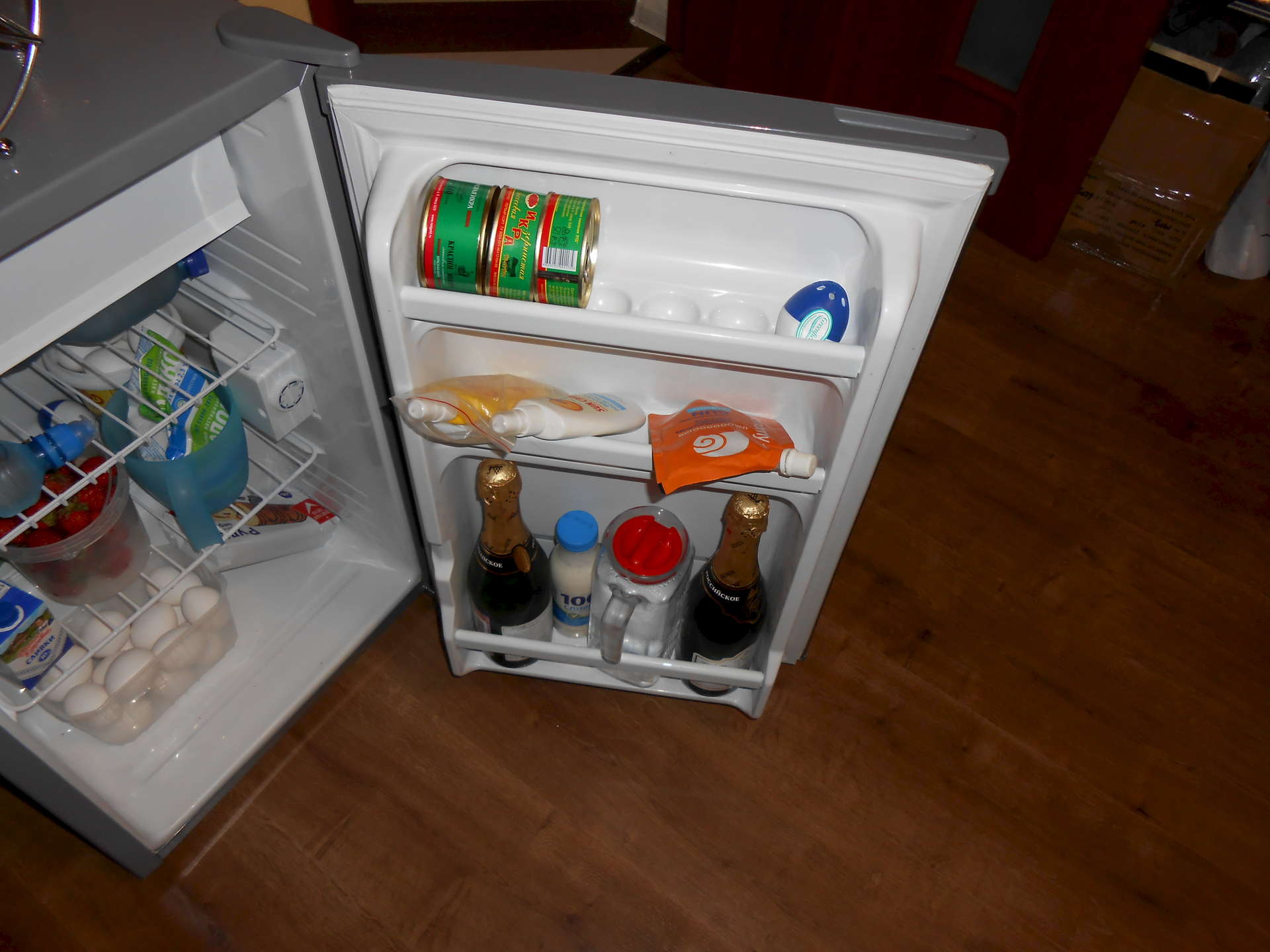 4 Best RV Refrigerators in 2024 [Fridge Reviews & Buying Guide]